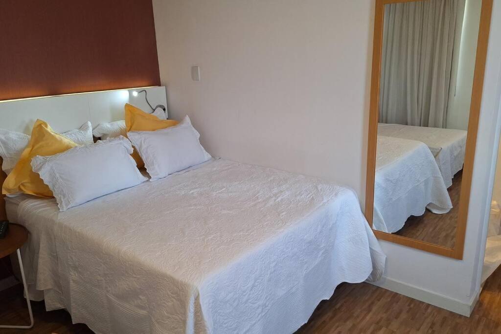 & Coracao Da Faria Lima , Conforto Seus Hospedes, Duas Camas , King Size , Solteiro Box São Paulo